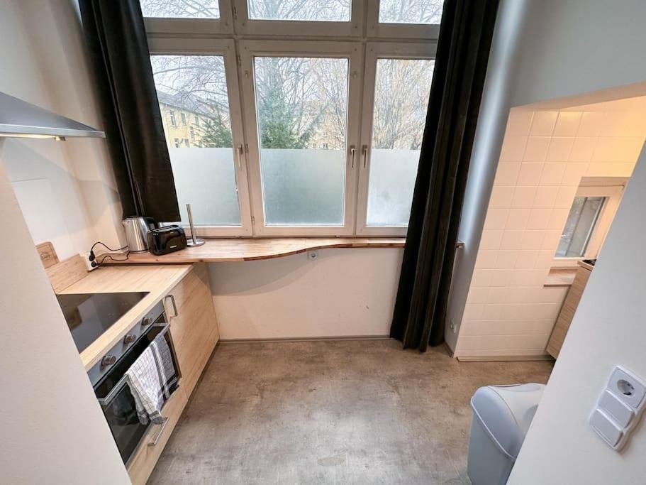 Modern City Apt. -With 2 Tv, Netflix And Work Desk Essen Exterior photo